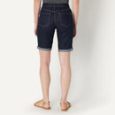 Amazon Essentials Women's Mid-Rise Slim Fit Bermuda Shorts, Size 14Rinse - Brand New