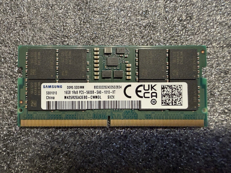 SAMSUNG DDR5 5600 16GB SODIMM PC5-5600B-SA0-1010-XT - GREEN - Like New