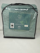 ZEST KITCHEN + HOME QUILT SET KING, TEXTURED PARALLEL STITCHING - SEAFOAM GREEN - Like New