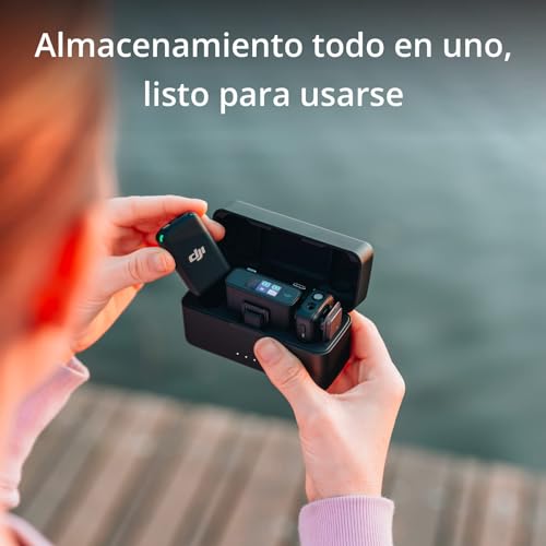 DJI MIC DUAL-CHANNEL WIRELESS RECORDER - BLACK - Scratch & Dent
