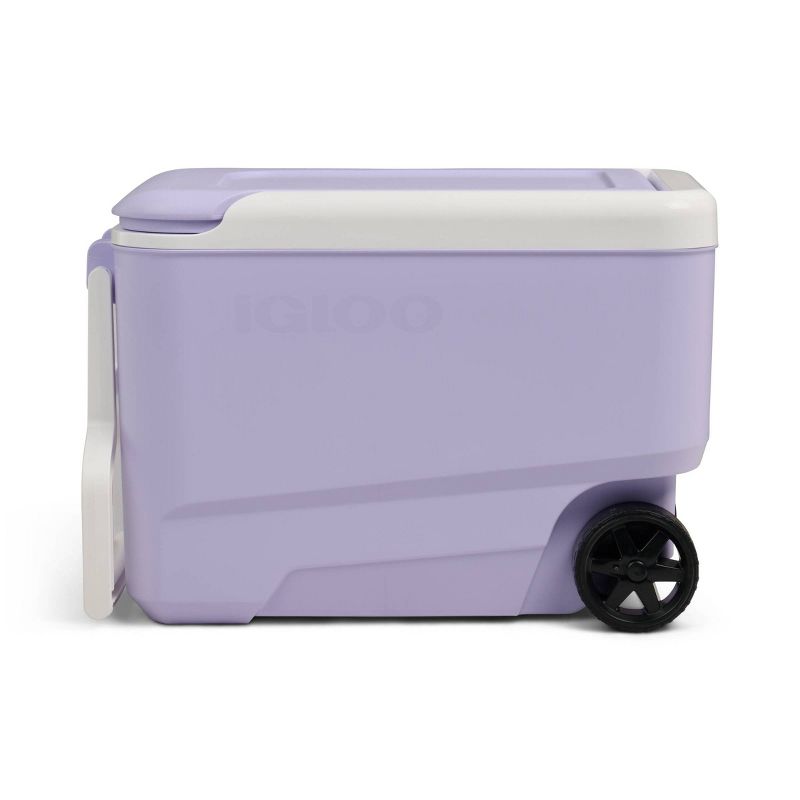 IGLOO WHEELIE 53 CANS/38QT ROLLING COOLER - LILAC BREEZE - Like New