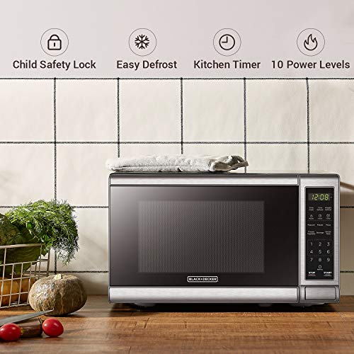 BLACK+DECKER EM720CB7 Digital Microwave Oven Turntable Push-Button Door - Black - Like New