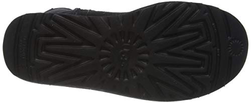 1016223 UGG WOMEN'S CLASSIC SHORT BOOT II - SIZE: WOMEN 7 - BLACK - Like New