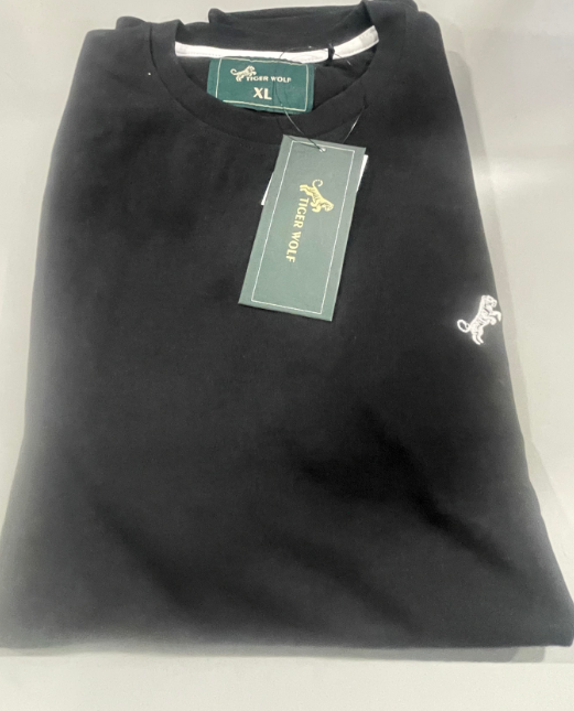 TIGER WOLF CREW SHIRT - SIZE: MEN XL - BLACK - Like New