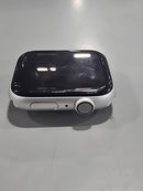 APPLE WATCH SERIES 4 NIKE (GPS) 44MM SILVER ALUMINUM CASE WITH WHITE SPORT BAND - Like New