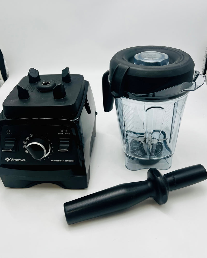 Vitamix Explorian Blender Professional-Grade 64 oz. Low-Profile 65542 - Black Like New