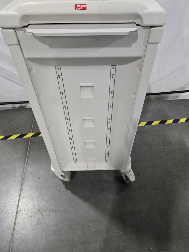 METRO FLEXLINE CO5-990B MEDICAL SUPPLY CART MEDICAL CRASH CART - WHITE/BLUE - Like New