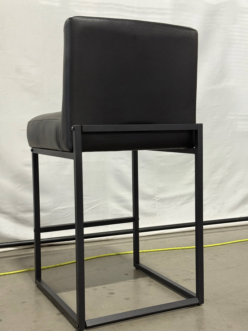 CARTERCHAIRR SET OF 2 FAUX LEATHER MODERN KITCHEN BAR COUNTER STOOLS METAL LEGS - Like New