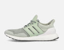 ADIDAS ULTRABOOST 1.0 MEN'S RUNNING SHOES - SIZE: 8.5 (AU/UK M8) - LINEN GREEN - Like New