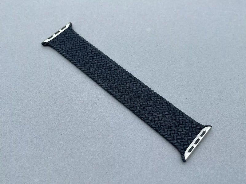 APPLE WATCH BRAIDED SOLO LOOP STRAP 40MM - SIZE: MEN 9 - CHARCOAL BLACK - Like New