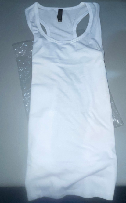 STUDIO 33 WOMEN'S SOLID SLEEVELESS RACERBACK TANK TOP - SIZE: WOMEN L - WHITE - Like New