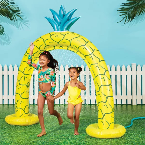 SUN SQUAD™ ARCH PINEAPPLE PLAY SPRINKLER - YELLOW - Like New
