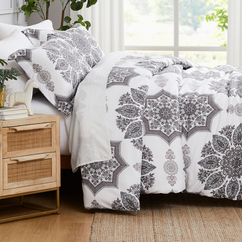 SOUTHSHORE FINE LIVING INC. OVERSIZED DUVET COVER INFINITY GRAY RM138098 - Like New