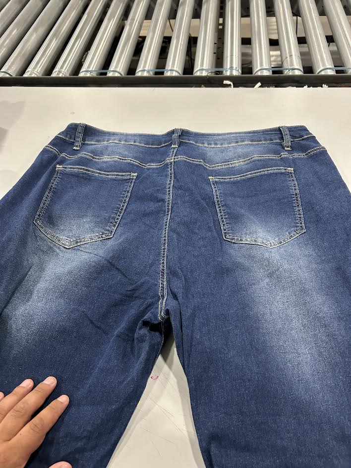 DEMOCRACY WOMENS 22 IN. AB-TECH PULL-ON JEANS 6 BLUE - SIZE: WOMEN 22 - DARKNAVY - Like New