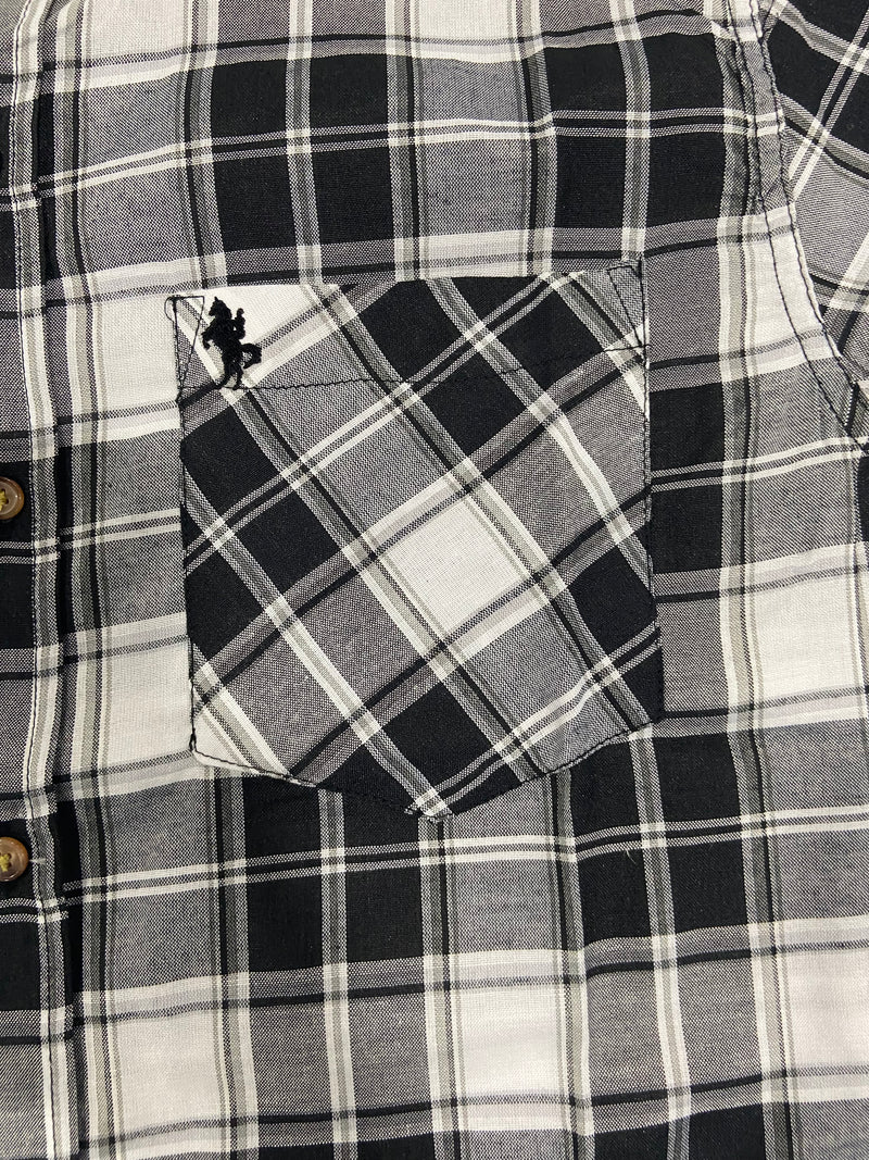 BLACK HORSE MEN'S S/S WOVEN PLAID SHIRT - BLACK AND WHITE MENS SMALL - Brand New