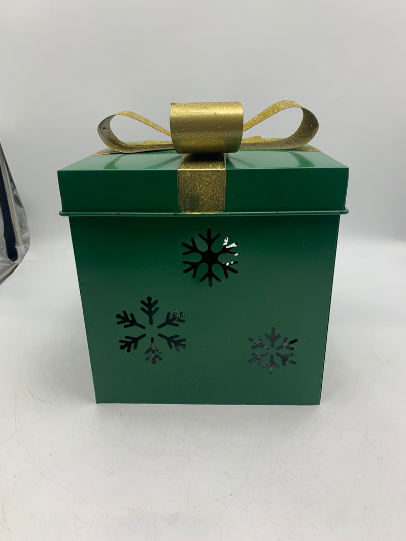 JOY TO THE WORLD CHRISTMAS GIFT BOX WITH LID - GREEN - Like New