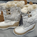 DREAM PAIRS FUR MID CALF SNOW BOOTS - SIZE: WOMEN 6 - WHITE/BEIGE - Like New