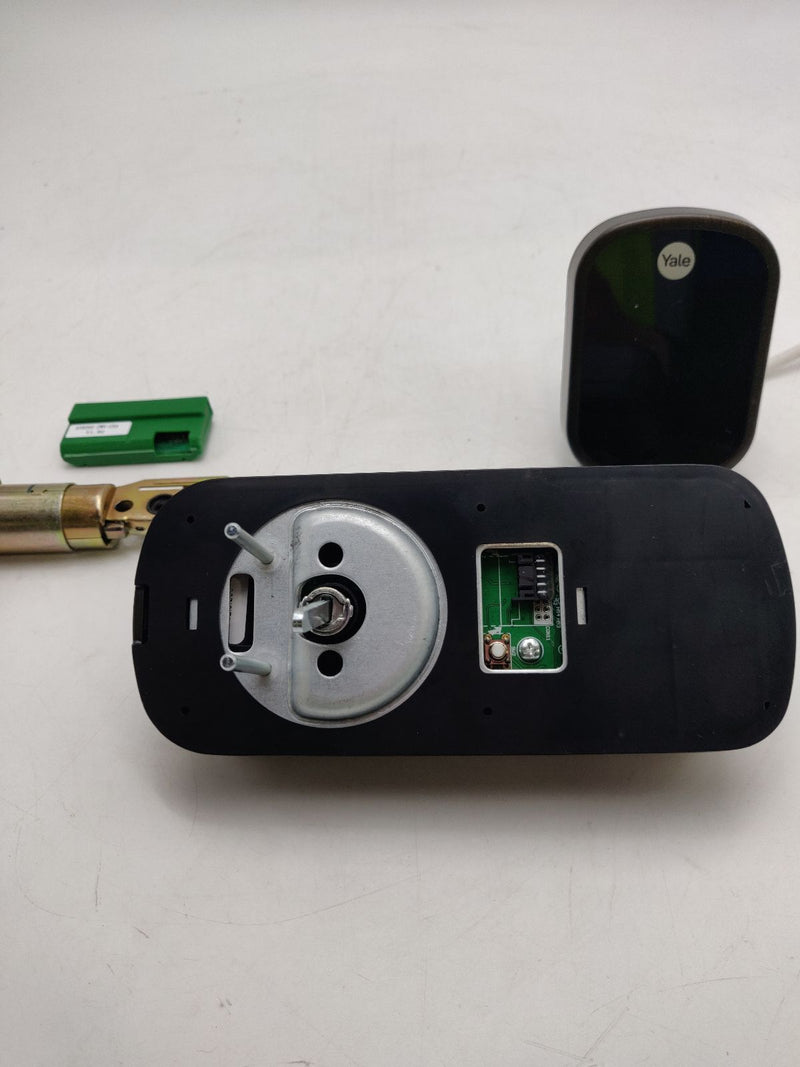 Yale Assure SL Deadbolt Lock Z-Wave Keyless Touchscreen ‎YRD256-ZW2-0BP - Bronze Like New