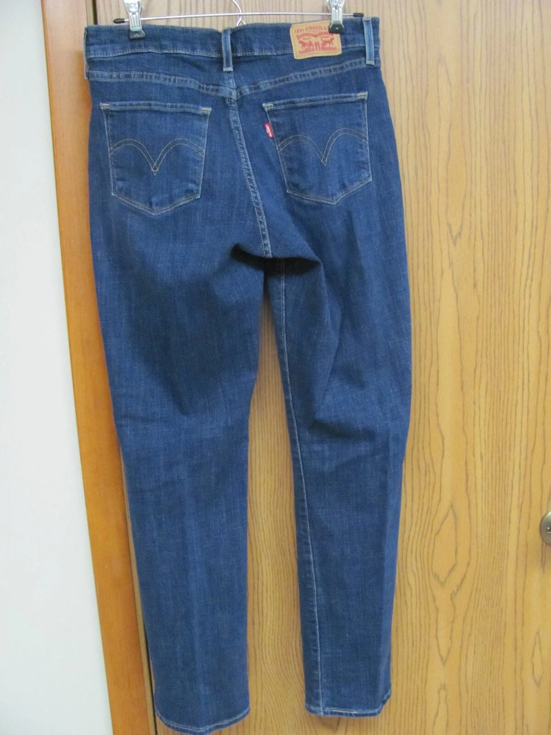 LEVI'S WOMEN'S CLASSIC STRAIGHT JEANS - SIZE: WOMEN 6M W28XL30 - BLUE - Like New