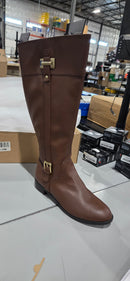 KAREN SCOTT WOMENS DELIEE CLOSED TOE KNEE HIGH RIDING BOOTS - SIZE: 7.5 - COGNAC - Like New