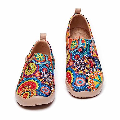 UIN WOMEN'S FASHION FLORAL ART SNEAKER PAINTED CANVAS SIZE 8.5 - BLOSSOM Like New