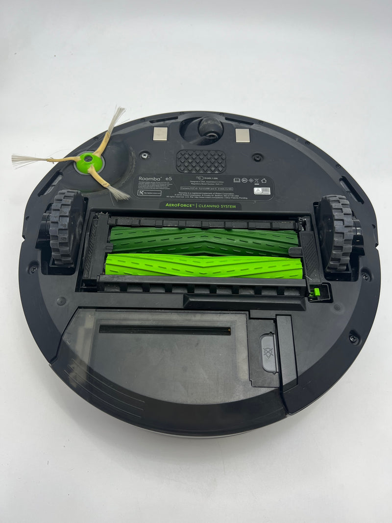 iRobot Roomba e5 Wi-Fi Connected Robot Vacuum Like New