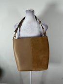 STUART WEITZMAN WOMEN’S LEATHER BUCKET BAG - BROWN - Like New