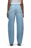 HUDSON WOMEN'S BAILEY RELAXED BARREL JEAN - SIZE: WOMEN 34 - FIGHTER - Like New