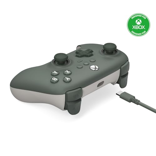 8BITDO ULTIMATE C WIRED CONTROLLER HALL EFFECT JOYSTICKS OFFICIALLY LICENSED - Like New