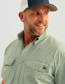 H1500214 HUK MENS NEXT LEVEL SOLID SLEEVE FISHING BUTTON M FOG GREEN - Brand New