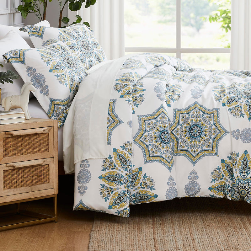 Southshore Fine Living Inc. Oversized Infinity Aqua Queen Duvet Cover Set - Like New