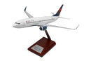 SkyMarks Elite 1:100 Scale Delta 737-800 Airplane Model plane - Cherry - Like New