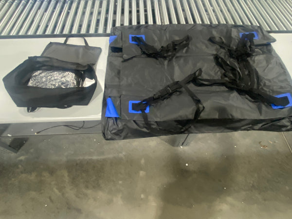 GENERIC CAR ROOF STORAGE WITH LOCK - BLUE/BLACK - Like New