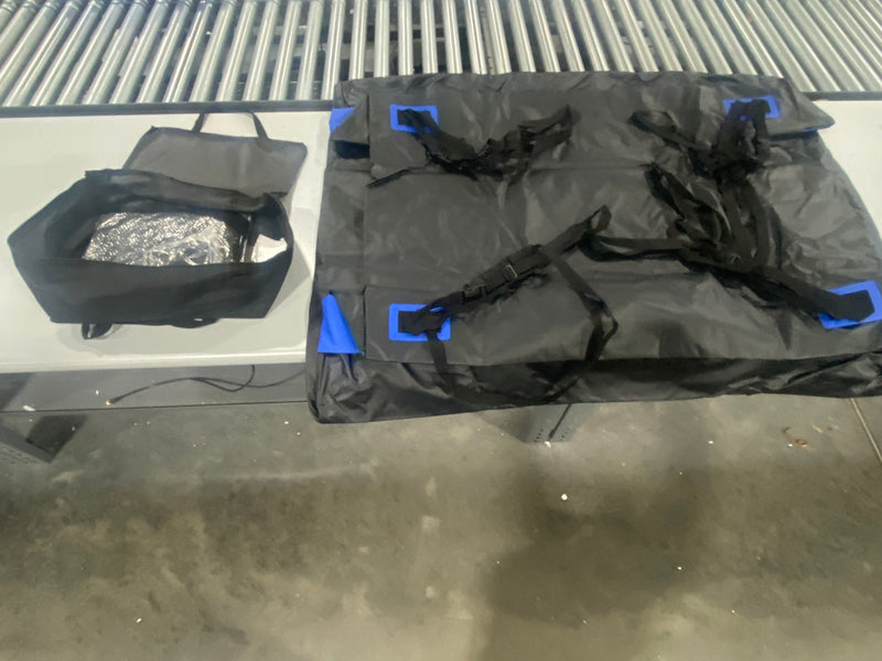 GENERIC CAR ROOF STORAGE WITH LOCK - BLUE/BLACK - Like New