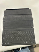 APPLE MAGIC KEYBOARD CASE WITH KEYBOARD BLACK 9.8" - BLACK - Like New