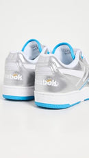 REEBOK WOMEN'S BB 4000 II SNEAKERS - SIZE WOMEN 7 - SILVER/ALWAYS BLUE/WHITE - Like New