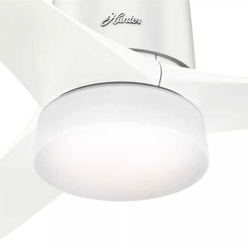 HUNTER FAN 54 IN CONTEMPORARY FRESH WHITE INDOOR CEILING FAN - WHITE - Like New