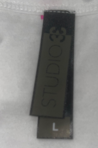 STUDIO 33 WOMEN'S SOLID SLEEVELESS RACERBACK TANK TOP - SIZE: WOMEN L - WHITE - Like New