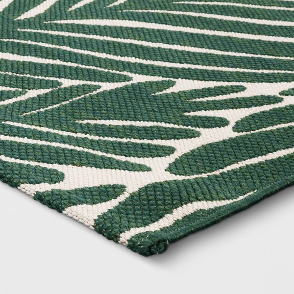 THRESHOLD 5'X7' PALMS OUTDOOR AREA RUG GREEN - THRESHOLD™ - GREEN - Like New