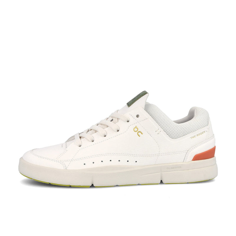 48.98996 ON ROGER CENTRE COURT WOMENS, SIZE US 7 - WHITE/CORAL - Like New