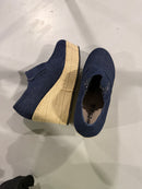 ZUKA DENIM WEDGE HEEL, ALEXA STOCK - SIZE: WOMEN 8 - DENIM /NAVY BLUE - Like New