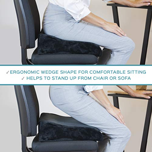 BONMEDICO ORTHOPEDIC BOOSTER SEAT CUSHION 18 X 13 X 3.1 - BLACK - Like New