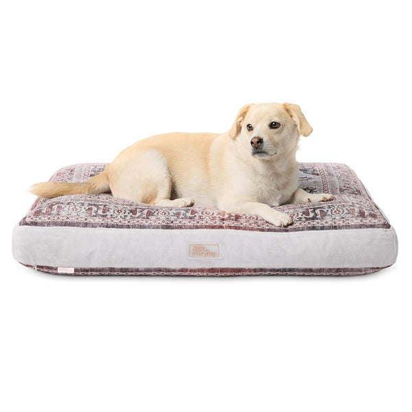 2-31504-209 TOWN & COUNTRY CuddleTown Medallion Pet Bed, 36"x28"x4", RED/GREIGE - Brand New