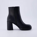 CUSHIONAIRE Women's Gallerie Block heel dress boot +Memory Foam, Black 8.5 W - Brand New