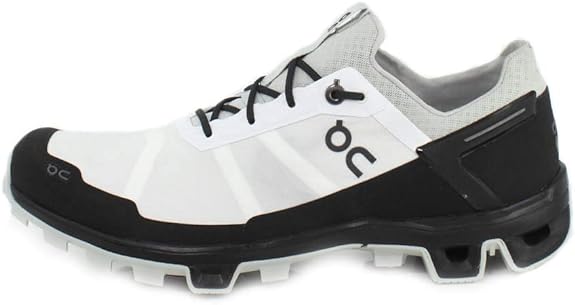 34.99849 On Running Mens Cloudventure Peak White/Black 11 - Like New