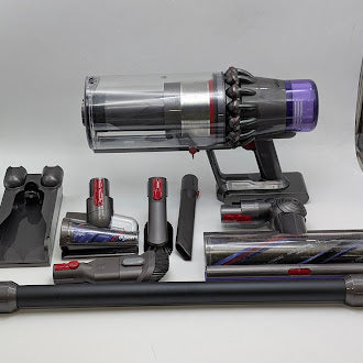 DYSON V11 OUTSIZE CORDLESS VACUUM - NICKEL - Scratch & Dent