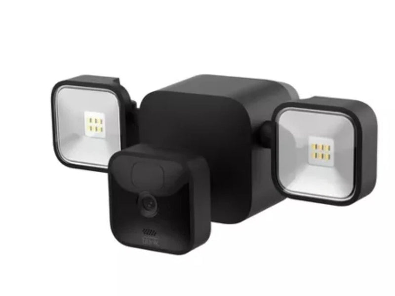 BLINK HD SMART SECURITY CAMERA AND FLOODLIGHT MOUNT - BLACK - Like New