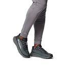 COLUMBIA KONOS FEATHERWEIGHT MEN 11 WIDE BLACK/WHITE - Like New