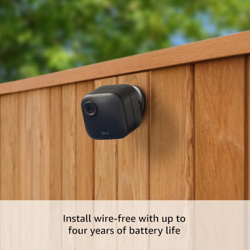 Blink Outdoor 4 Battery Extension Pack 4YR Battery Wireless Security Camera - Like New