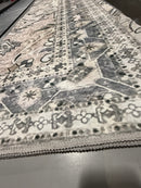 KATHY IRELAND HOME FLANNEL PRINTED AREA RUG 8FT BY 10FT - IVORY TAPESTRY - Like New